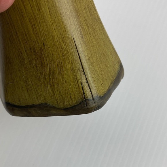 Tulip Angel Figurine by Maritime Collection - Picture 8 of 11